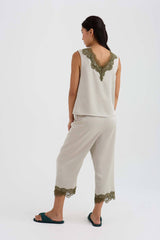 Eco Satin Lace Capri Trousers – Pelican, UK 8