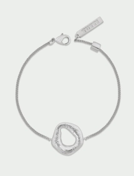 Delta Bracelet in Silver