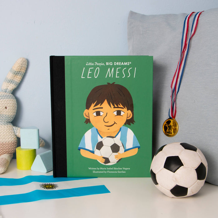 Little People, BIG DREAMS: Leo Messi