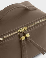 Soho Medium Makeup & Wash Bag – Mink