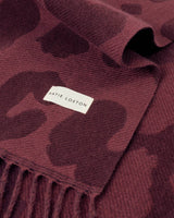 Katie Loxton Leopard Blanket Scarf – Mauve & Cherry