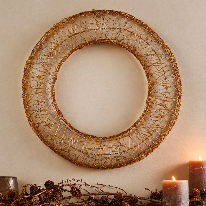 Nuha Wreath - Brass