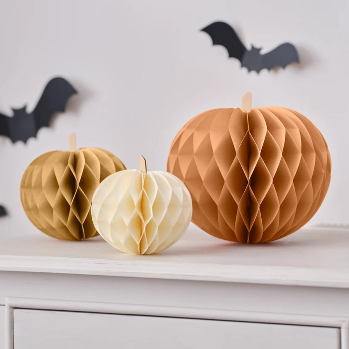 Halloween Paper Honeycomb Pumpkins