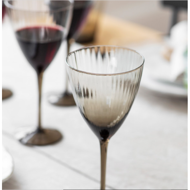 Set 4 Berkeley Wine Glasses - Smoke