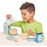 Tender Leaf Wooden Home Baking Set